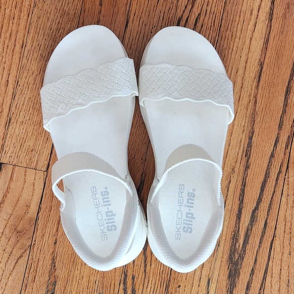 Skechers Slip Ins Ultra- Flex Washable Knit Sandals -Feelin' Pretty 10 W - Picture 4 of 7